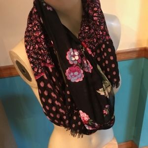 Vera Bradley Winter Berry Scarf